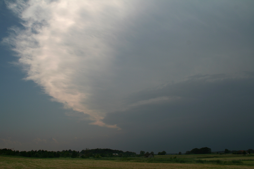 http://www.sturmwetter.de/bilder/200613_1.jpg