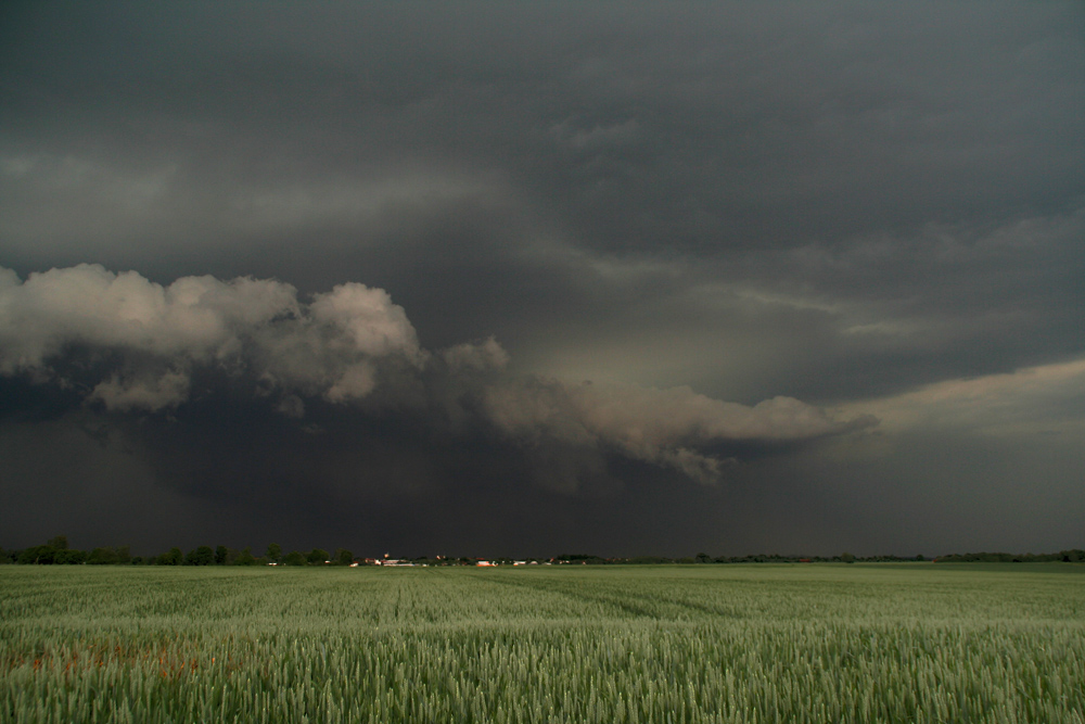 http://www.sturmwetter.de/bilder/200613_2.jpg