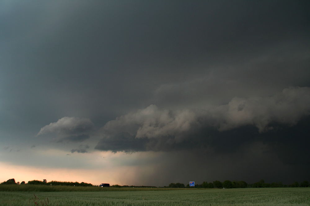 http://www.sturmwetter.de/bilder/200613_5.jpg