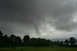 Rasch aufsteigende Wolkenfetzen ber dem See in nordstlicher Richtung