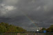 Regenbogen nach Schauer mit Regen und Graupel