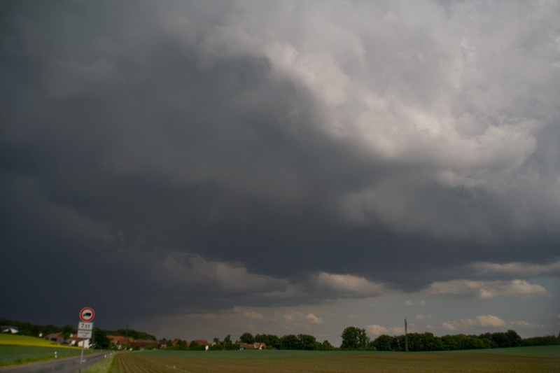 Herannahende Wolkenfront im Mnchner Sdwesten