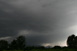 Das Gewitter zieht am Alpenrand entlang nach Osten